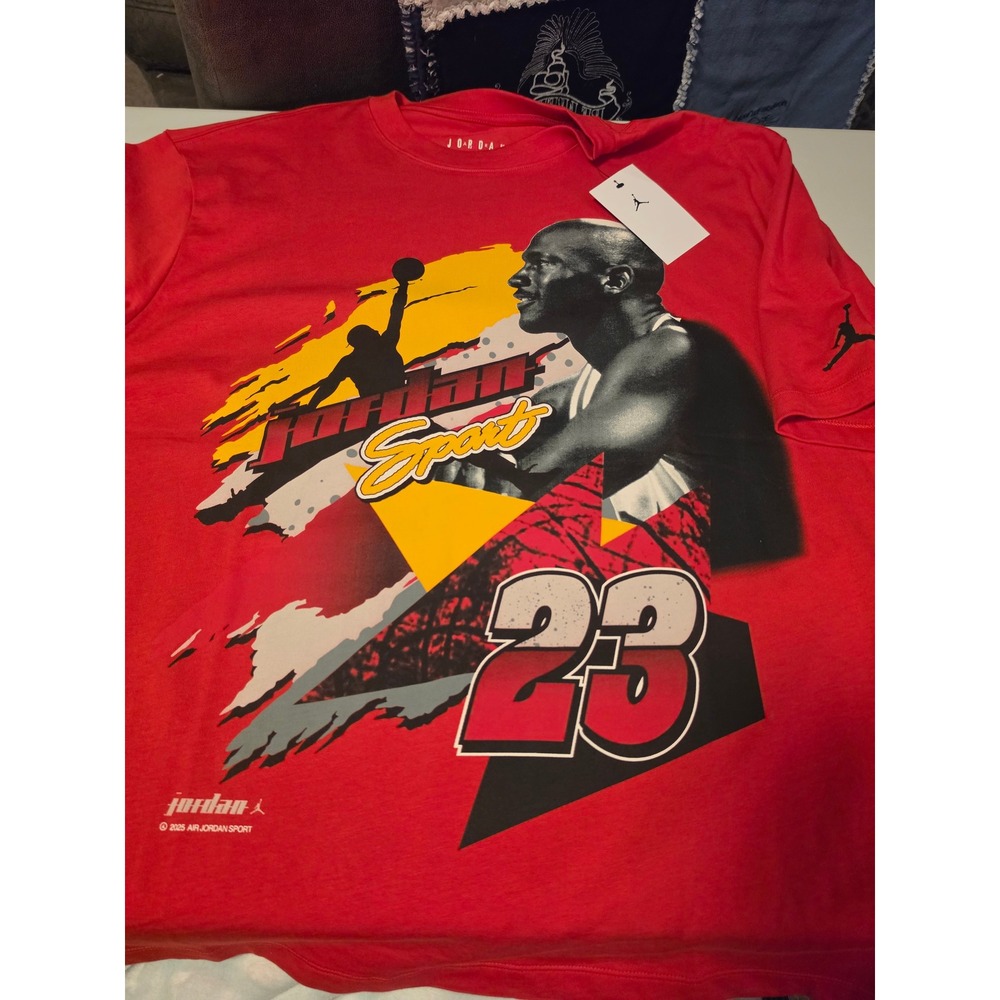 Jordan Sport Mens Red Graphic T-Shirt Michael Jordan 23 Jumpman IXL